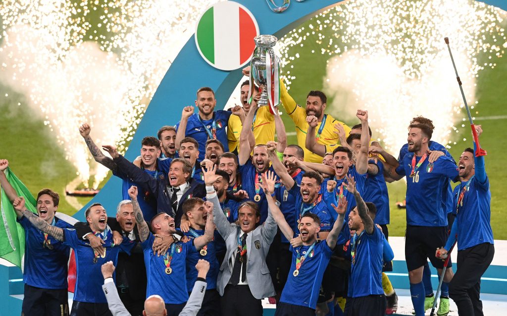 Italia derruba Inglaterra em casa e conquista a Eurocopa