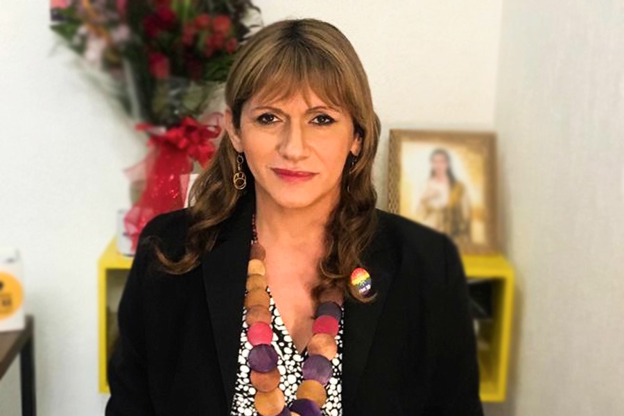 Linda Brasil protocola indicacao para criacao de restaurante popular em Aracaju