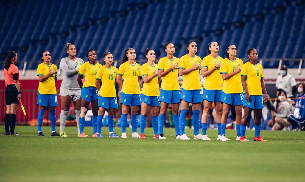 Selecao feminina reencontra Canada por vaga na semifinal olimpica