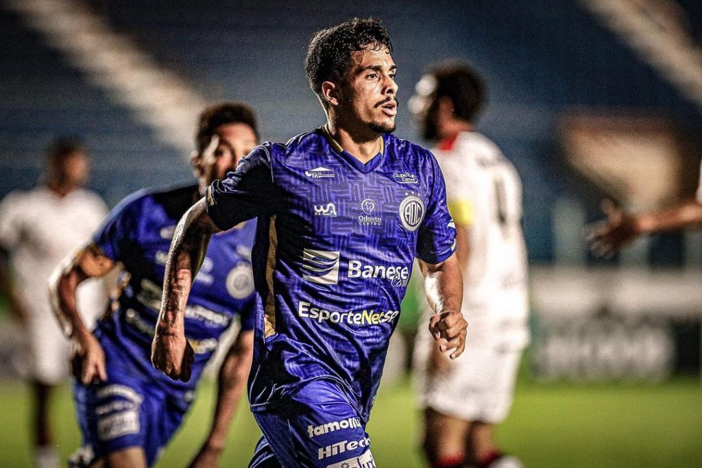 Sem Hernane Brocador Confianca enfrenta Avai pelo Brasileirao nesta terca 13