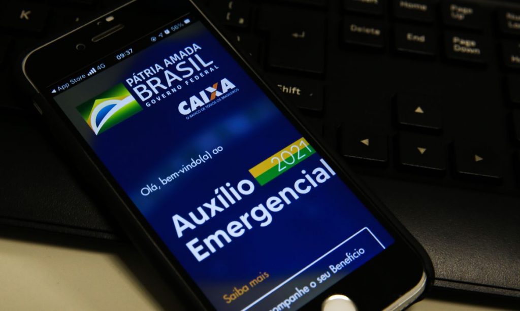 Trabalhadores nascidos em julho podem sacar o auxilio emergencial
