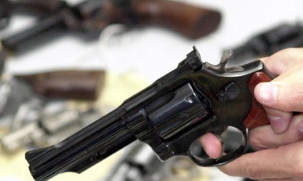Troca de tiros deixa uma pessoa morta em condominio no Santa Lucia em Aracaju
