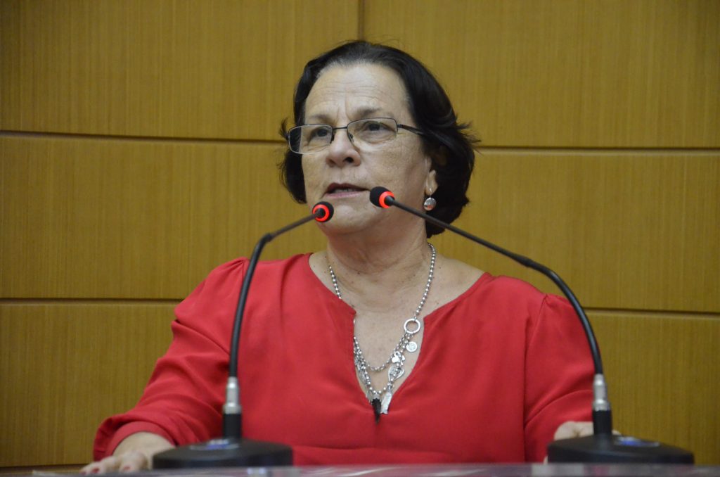 Ex deputada estadual do PT tem celular clonado por bandidos para pedir dinheiro