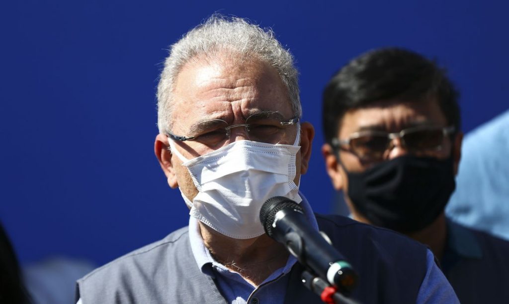 Intervalo de aplicacao da Pfizer deve se reduzir em setembro afirma Queiroga