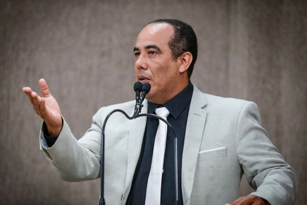 Mafia dos Shows Ex vereador Cabo Amintas e absolvido da acusacao de propina para nao denunciar possiveis fraudes