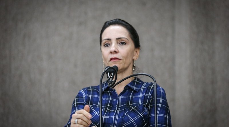 Onde ta a qualidade pra tanto dinheiro questiona Emilia Correa sobre emprestimo de R500 mi