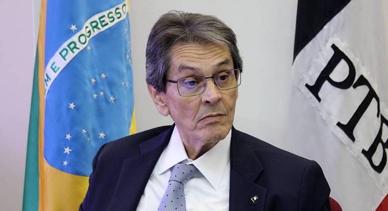 PGR denuncia Roberto Jefferson ao STF por incitacao ao crime e homofobia