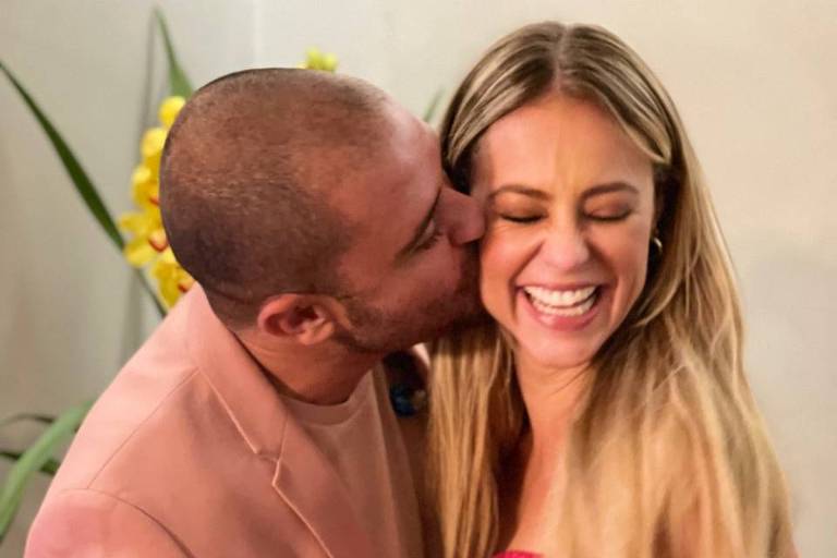 Paolla Oliveira ganha musica de presente de Diogo Nogueira