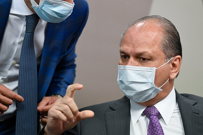 Ricardo Barros nega ter sido citado por Bolsonaro a Luis Miranda
