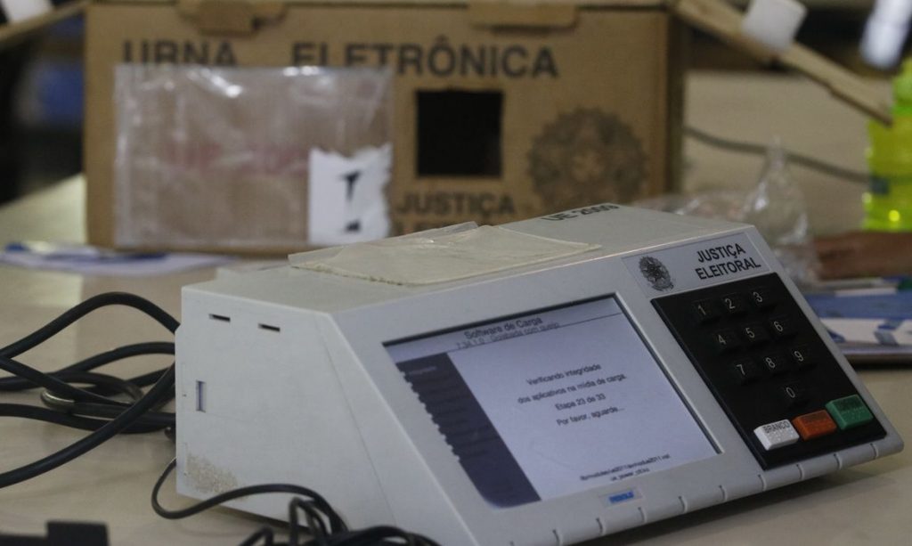 TSE anuncia medidas para fortalecer sistema eletronico de votacao
