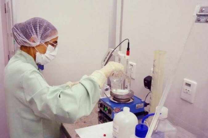 Apos corte de verba Ipen suspende producao de insumos para tratamento de cancer no Brasil
