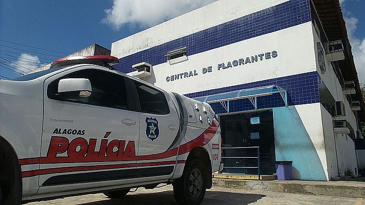 Aprovado no concurso da PM e detido por desacato durante comemoracao em Maceio