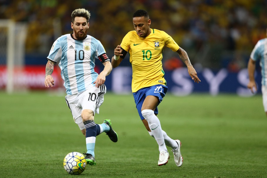 Brasil enfrenta Argentina pela sexta rodada das Eliminatorias neste domingo 5