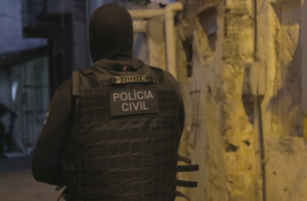 Cinco presos por corrupcao de menores trafico e porte ilegal de arma tem prisao preventiva confirmada em Lagarto