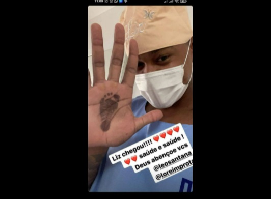 Leo Santana anuncia nascimento da filha com Lora Improta Liz chegou