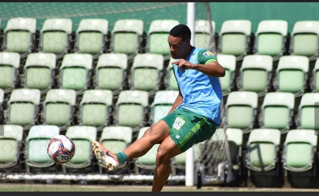 O atleta vai reforcar o elenco na sequencia da Serie B.