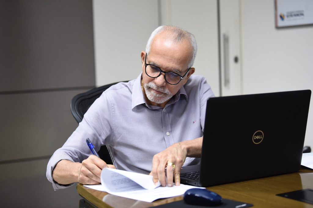 Prefeito Edvaldo Nogueira assina protocolo com a ONU para desenvolvimento sustentavel