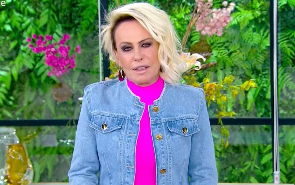 Ana Maria Braga e hospitalizada apos queda na cozinha