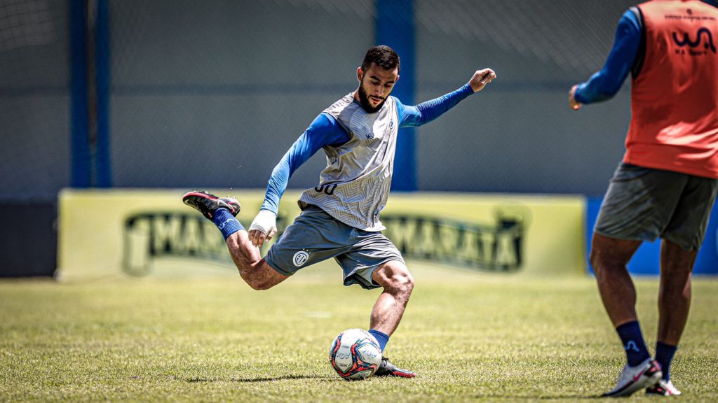 Confianca enfrenta Guarani pelo Brasileirao nesta sexta 22