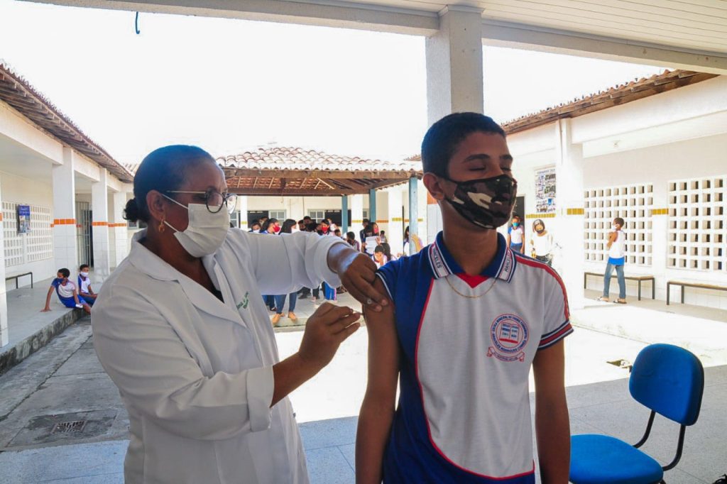 Covid-19: São Cristóvão inicia vacinação de adolescentes nas escolas do município 1 Covid 19 Sao Cristovao inicia vacinacao de adolescentes nas escolas do municipio