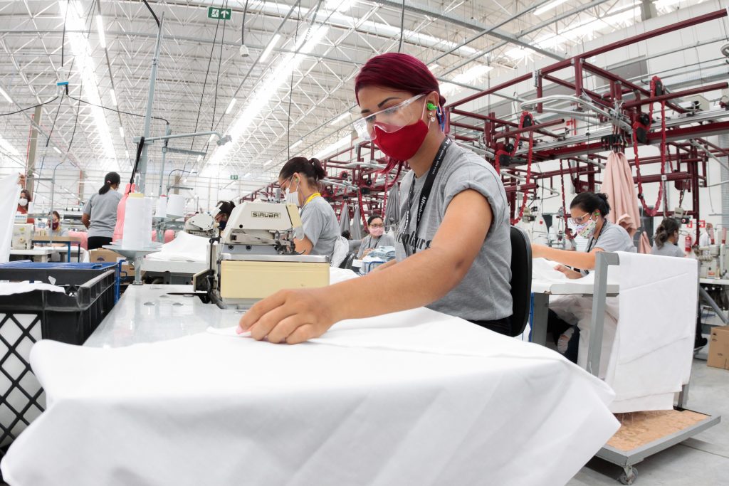Fabrica inaugurada em Sergipe deve gerar ate 400 empregos