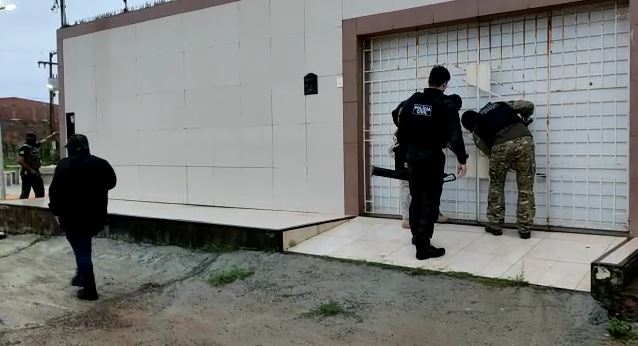 Operacao prende nove suspeitos de trafico de drogas e desarticula grupo criminoso na Grande Aracaju