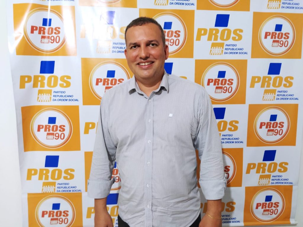 Presidente nacional do PROS afirma que partido tentara eleger deputados por Sergipe