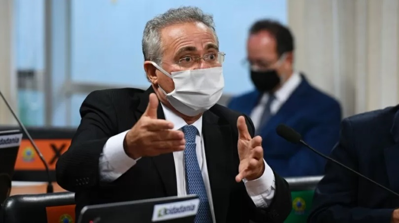 Renan diz que pode recomendar indiciamento de ate 50 pessoas e afirma que Bolsonaro com certeza estara na lista