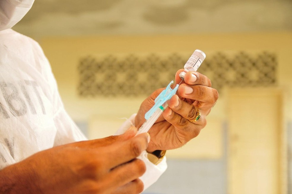 Sao Cristovao suspende vacinacao da primeira dose para adolescentes