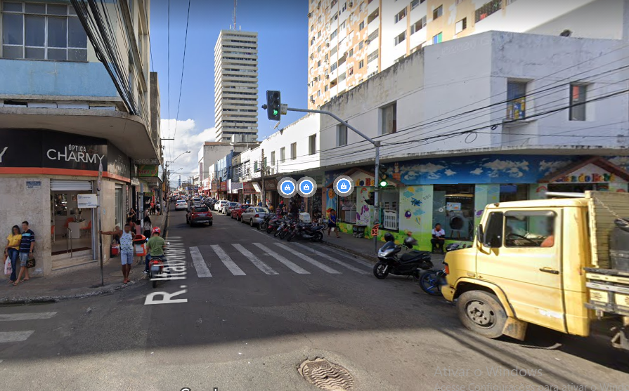 Semaforo da rua Itabaianinha com Sao Cristovao fica inoperante na manha desta segunda 25