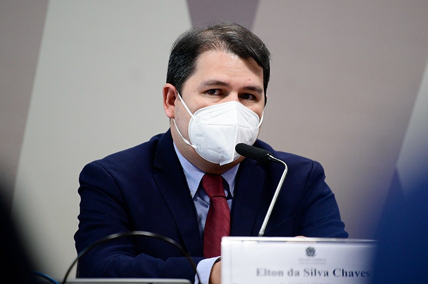 Senadores apontam que Conitec serviu de escudo para governo propagar cloroquina