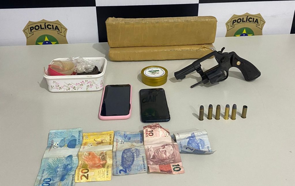 Suspeito de trafico de drogas e morto pela policia durante operacao no Inacio Barbosa e1635166465817