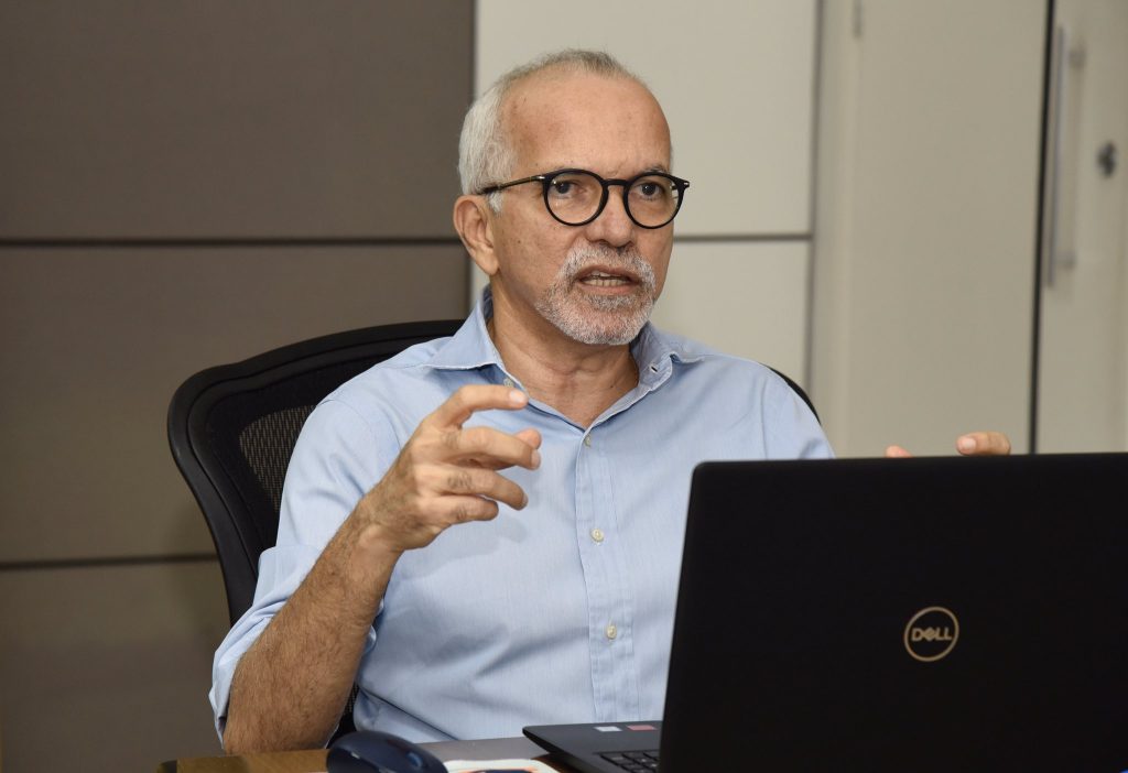 Alegria senso critico e sagacidade assim Edvaldo Nogueira afirma que vai lembrar de Reinaldo Moura