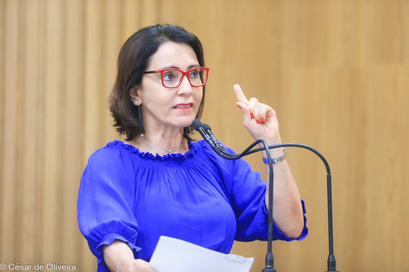Ao destacar acidentes com ciclistas Emilia critica Na cidade da qualidade de vida o gestor nao investe em ciclovias