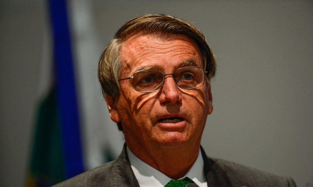 Bolsonaro diz que ataques em relacao a Amazonia nao sao justos