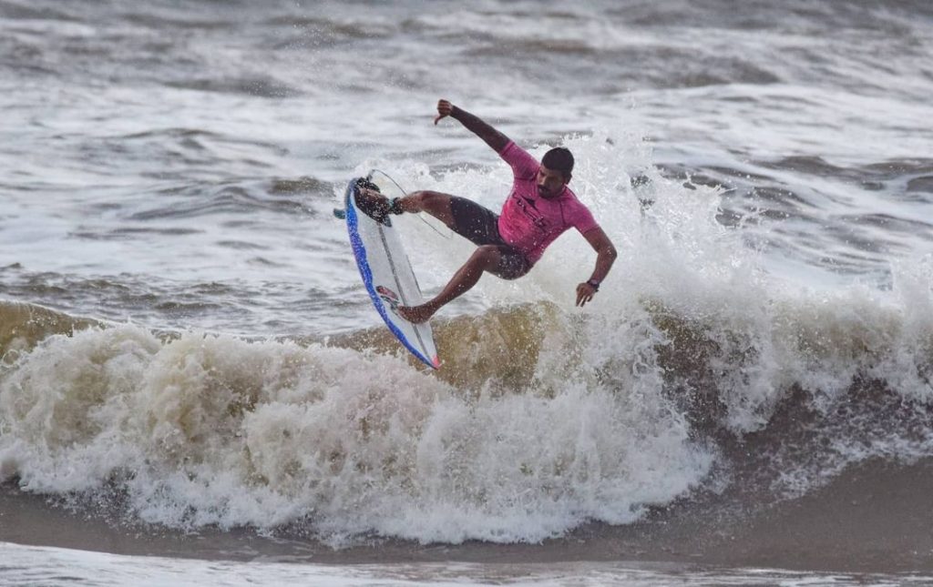 Circuitos Brasileiro e Sergipano de Surf acontecem nos dias 4 e 5 de dezembro em Aracaju