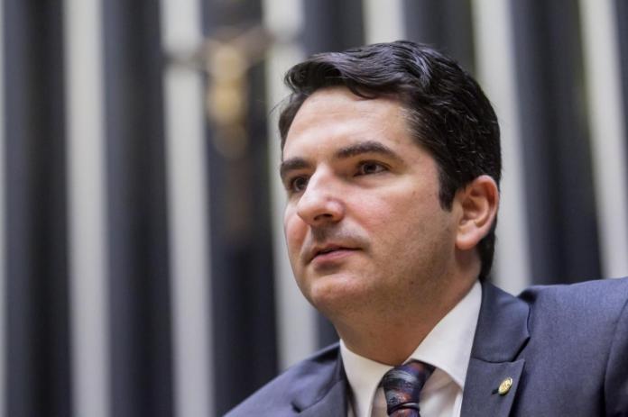 Com recursos destinados por Gustinho Ribeiro Prefeitura de Itabi realiza pavimentacao asfaltica