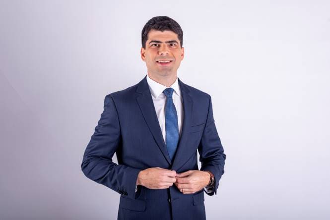 Danniel Alves Costa e eleito presidente da OAB secional Sergipe