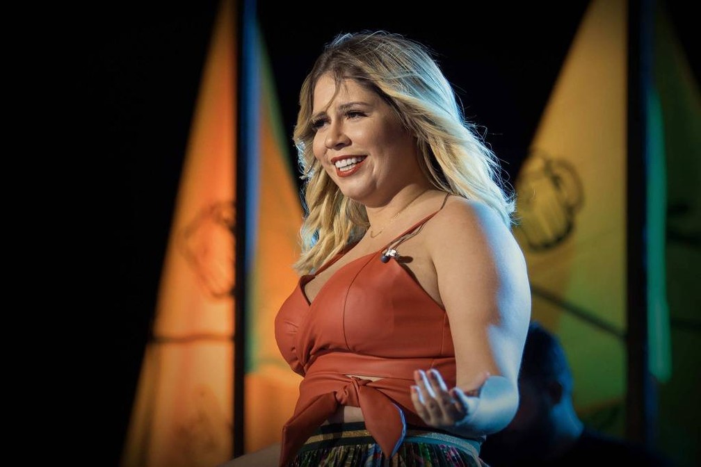 Marilia Mendonca e outras quatro pessoas morrem apos queda de aviao em Minas Gerais