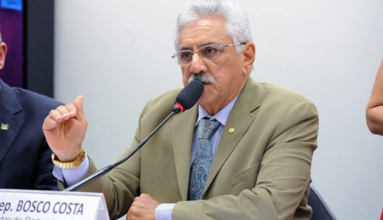 Provavelmente 10 a 15 dias Bolsonaro deve estar filiado ao PL afirma Bosco Costa