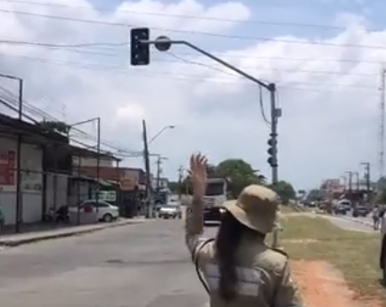 Queda de energia deixa semaforos inoperantes na Avenida Maranhao