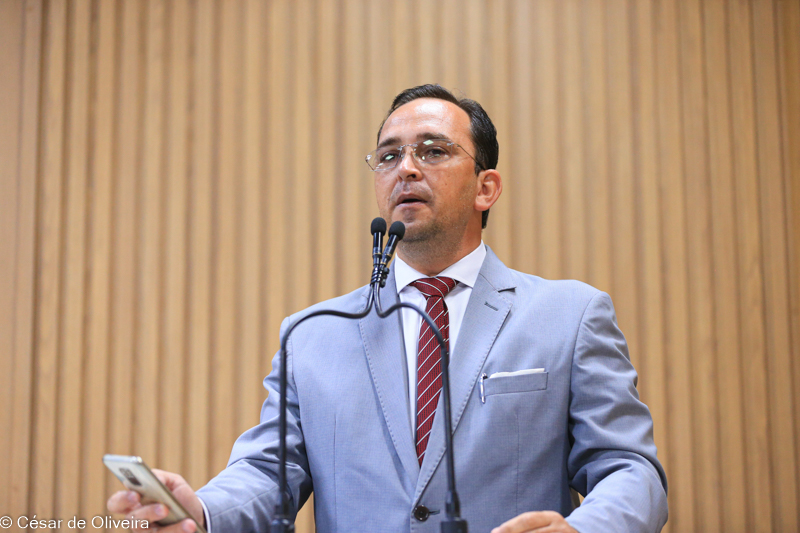 Vereador Fabio Meireles critica voto contra do deputado Joao Daniel na PEC dos Precatorios ‘Se contradiz