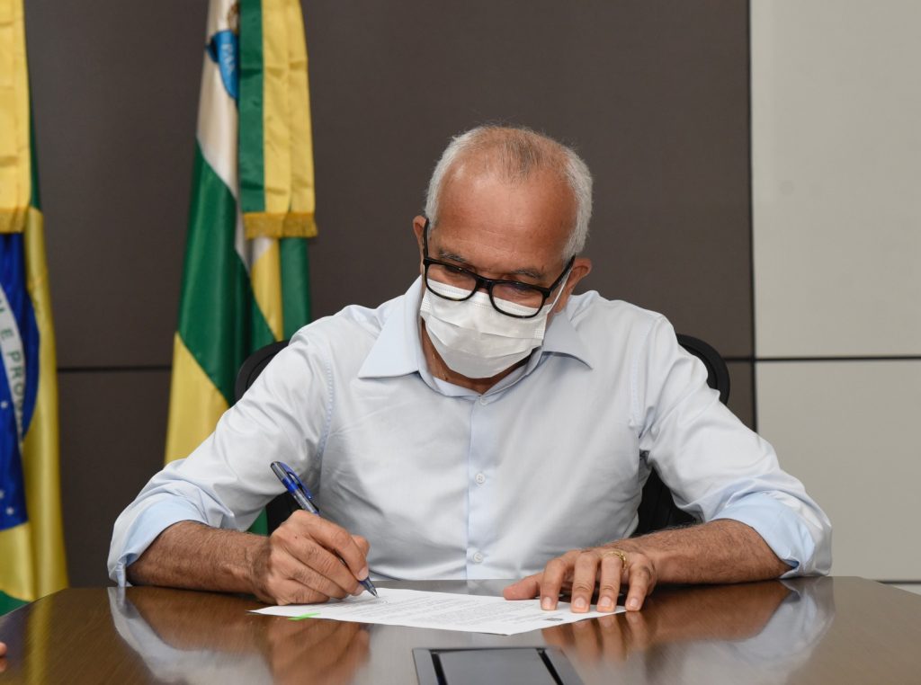 Aracaju decreta ponto facultativo nas vesperas de Natal e Ano Novo