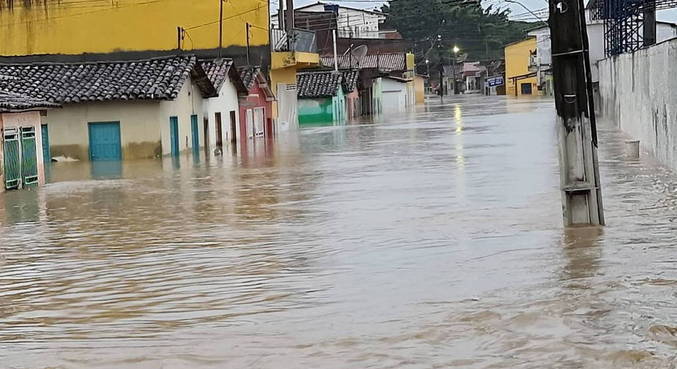 Bahia Defesa Civil confirma 21a morte causada pelas enchentes