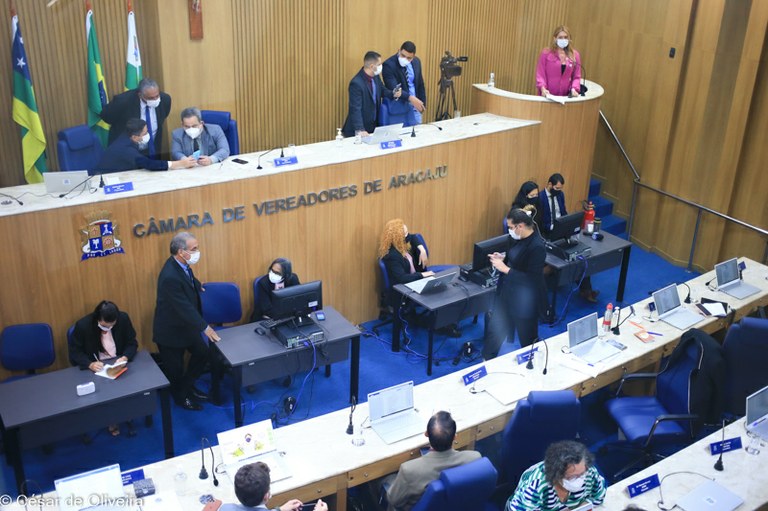 Camara de Aracaju rejeita emenda para construcao e restauracao de cemiterios