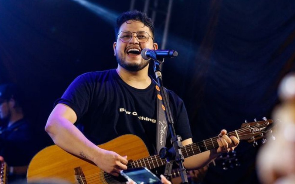 Cantor Maurilio morre aos 28 anos em hospital de Goiania