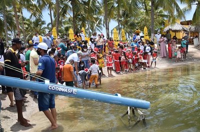 Codevasf realiza segunda acao de repovoamento de peixes na Lagoa dos Tambaquis