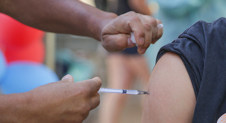 Covid 19 Secretarios da Saude reagem a fala de Queiroga e decidem nao exigir prescricao medica para vacinar criancas