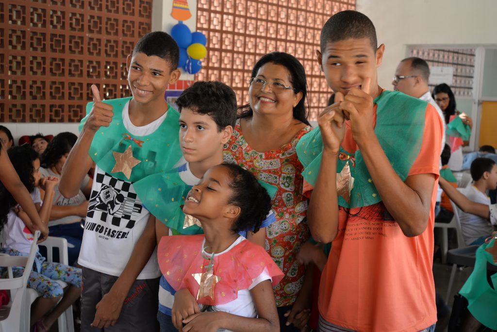Edital para a contratacao de profissionais de Apoio I e II da Educacao Especial e lancado pelo Governo de Sergipe