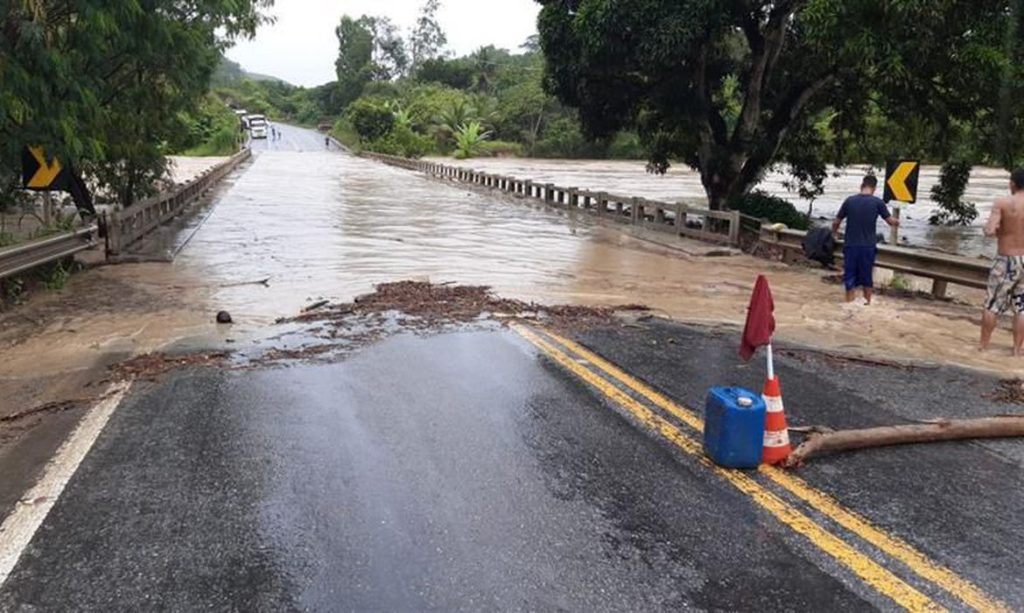 Forca tarefa atua nas cidades baianas afetadas pelas chuvas